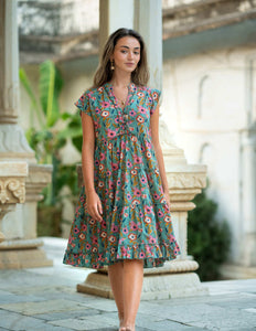 Tara Kleid Lang Grün