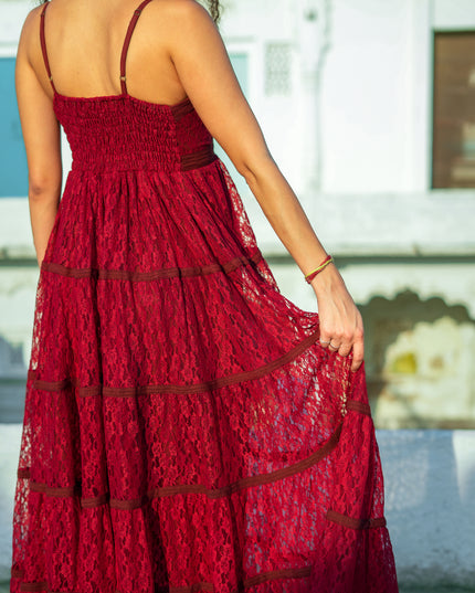 Litha Dress Lang Marroon Rood