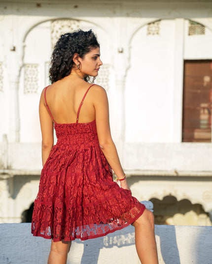 Litha Dress kort marroon rood