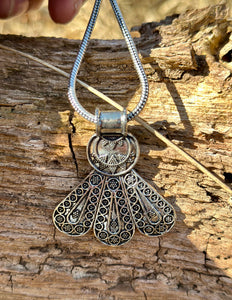 Sundancer necklace 50