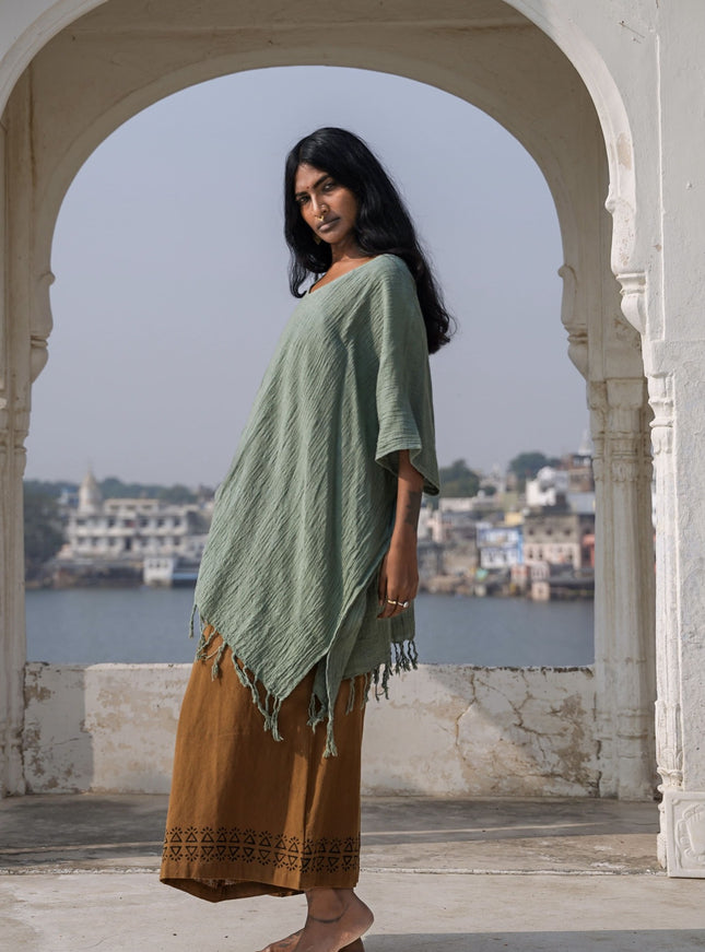 Desert Breeze poncho Jadegroen