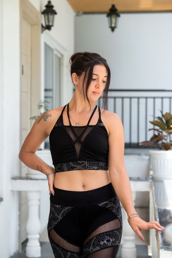 Kali Top – Bratop met Mesh Details voor Yoga & Fitness