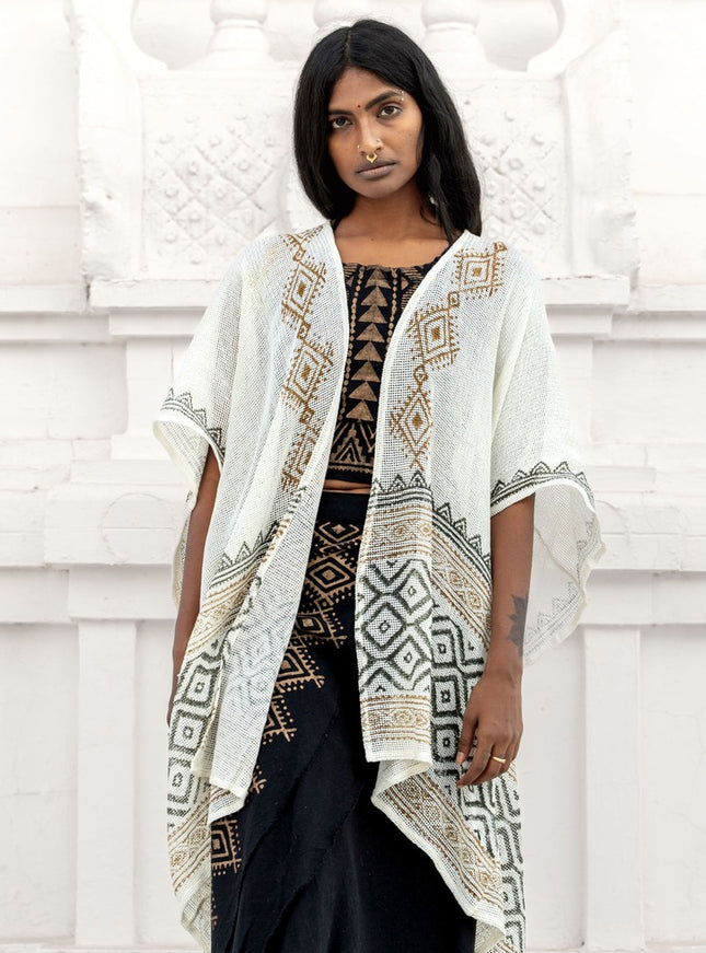 Nomad Chic poncho Gebroken wit