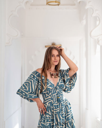 Tara Kleid Lang Grün
