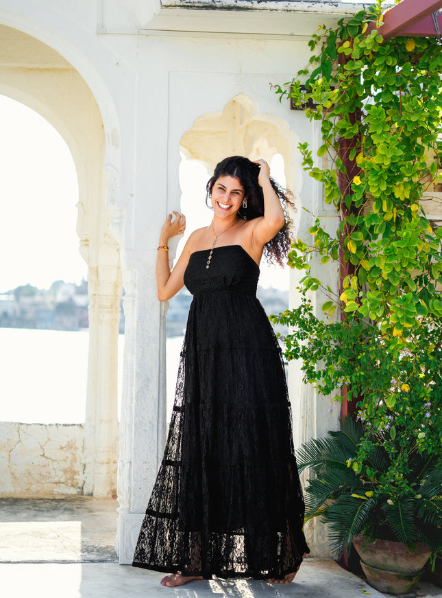 Litha Dress Lang Zwart