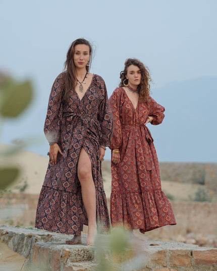 Devi Dress Donkerrood
