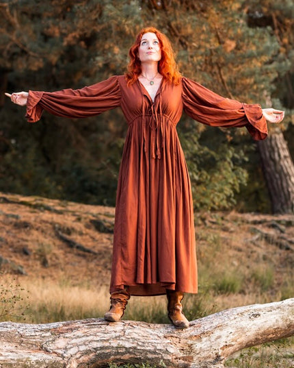 Maud Lange Jurk Warm Bruin