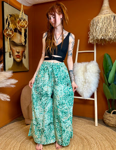 Broek Sample