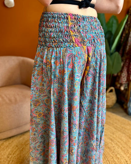 Broek Sample