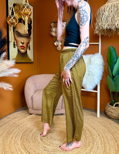 Broek Sample