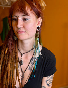 Real feather earring 20