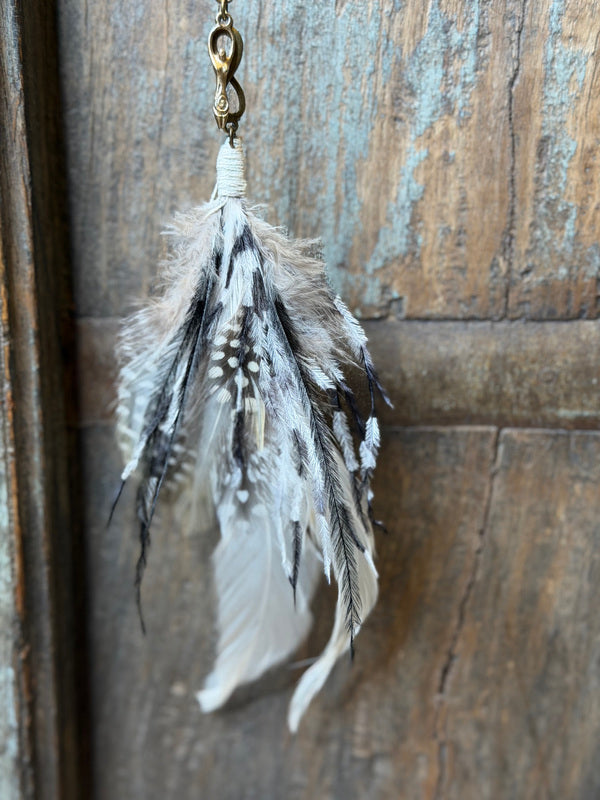 Echte veren oorhanger 17