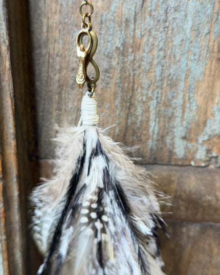 Echte veren oorhanger 17