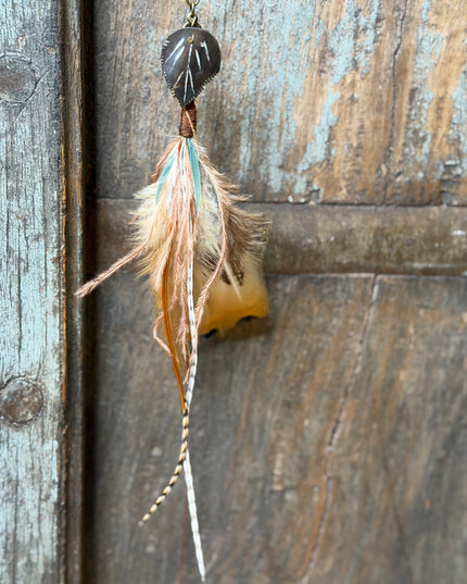 Echte veren oorhanger 18