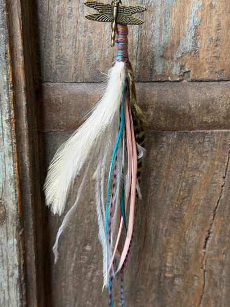 Echte veren oorhanger 19