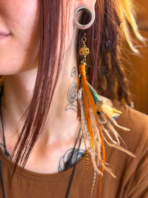 Echte veren oorhanger 12