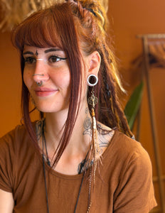 Echte veren oorhanger 14