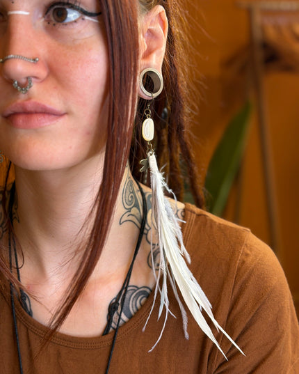 Echte veren oorhanger 22