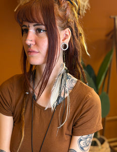 Echte veren oorhanger 24