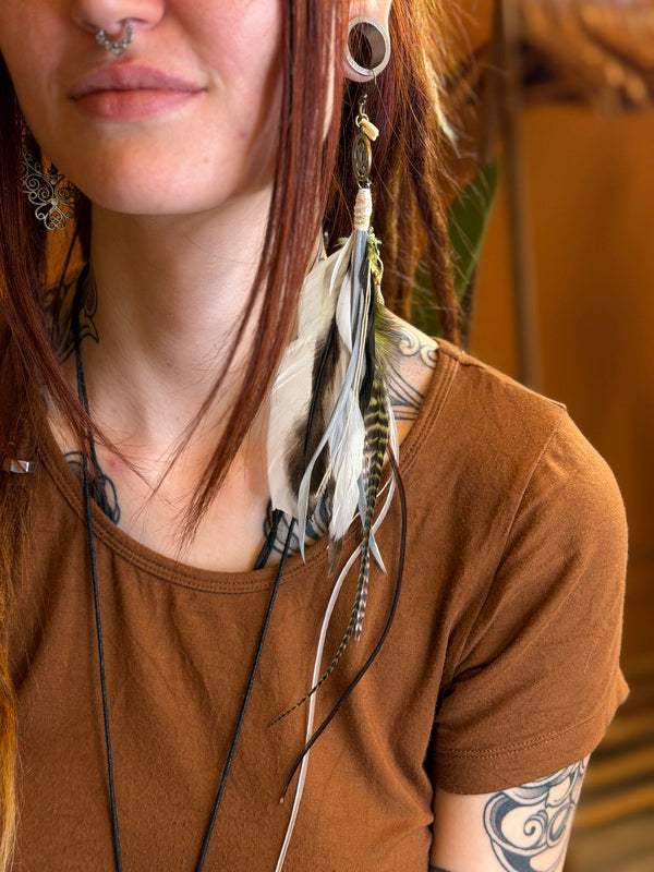 Echte veren oorhanger 25