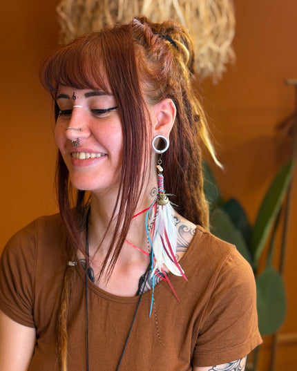 Echte veren oorhanger 26