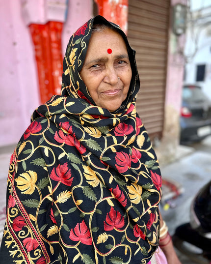 Omslagdoek India Zwart (blaadjes)