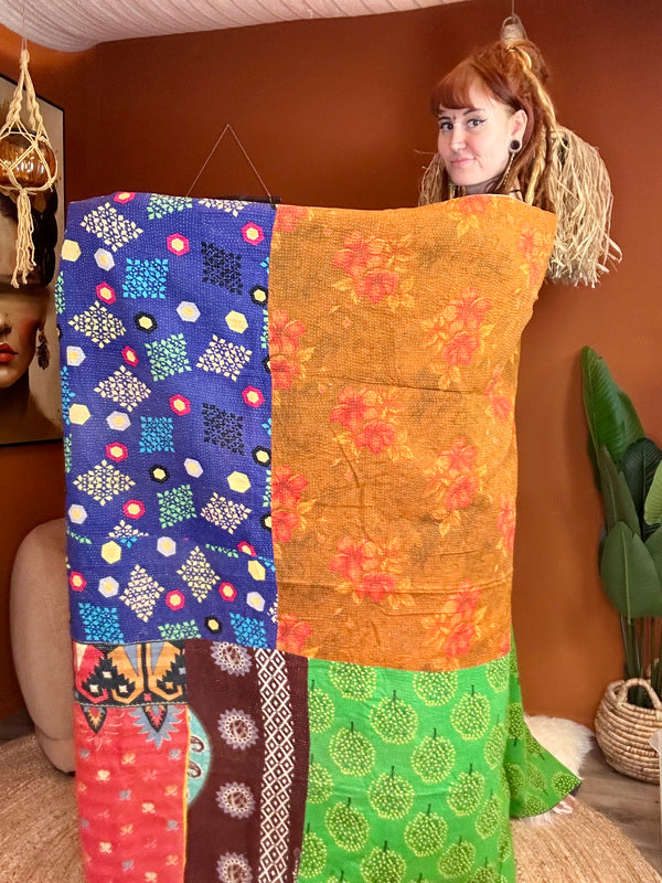 Khanta Quilt deken 5