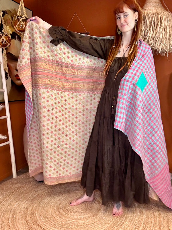 Khanta Quilt deken 12