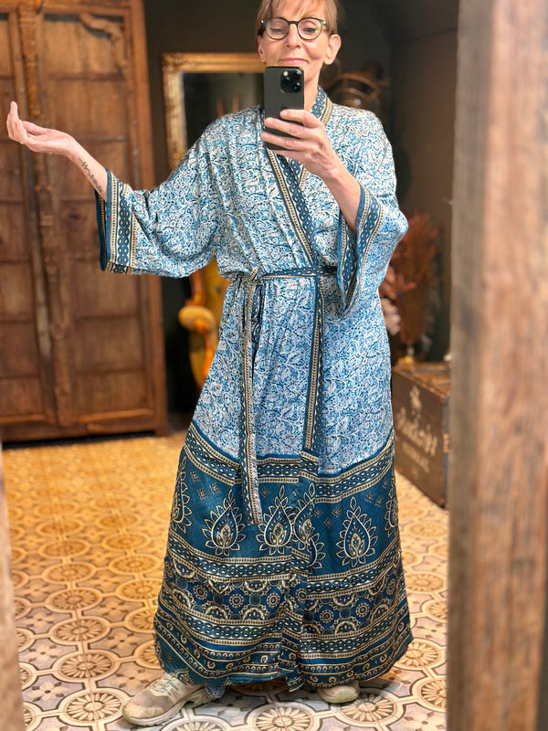 Hope Kimono 681