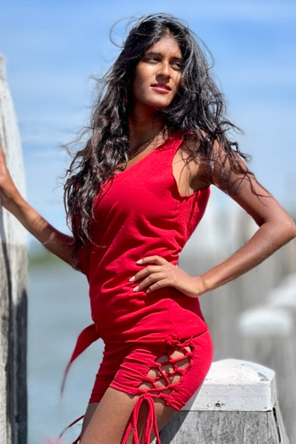 Wild Woman Short Rood