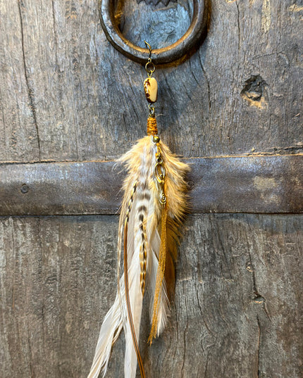 Echte veren oorhanger 4