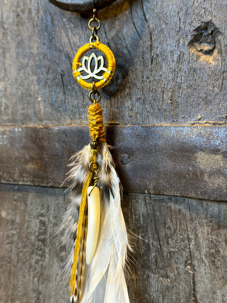 Echte veren oorhanger 6