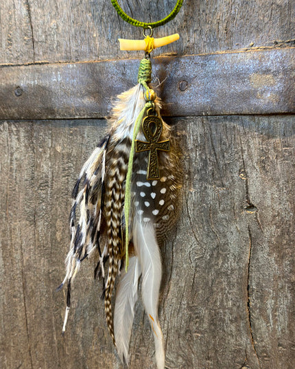 Echte veren oorhanger 8