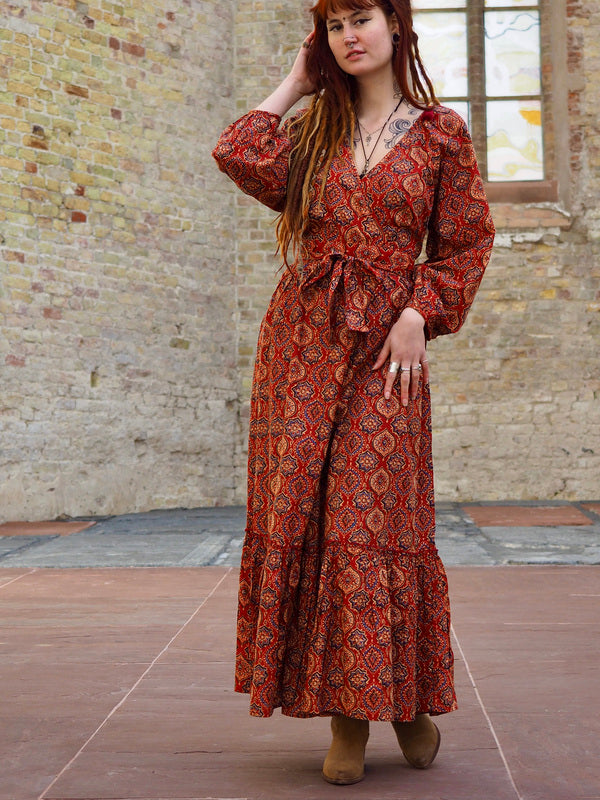 Devi Jurk Donkerrood