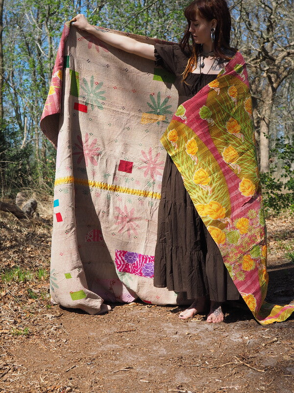 Khanta Quilt deken 28