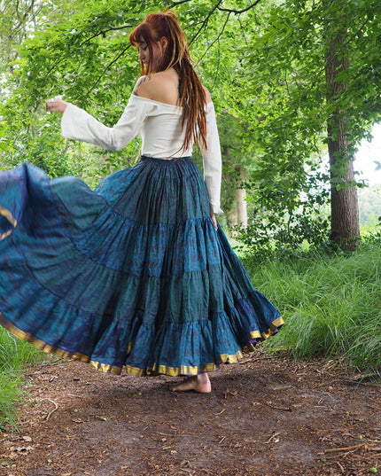 Zijden Gypsy Rok 153