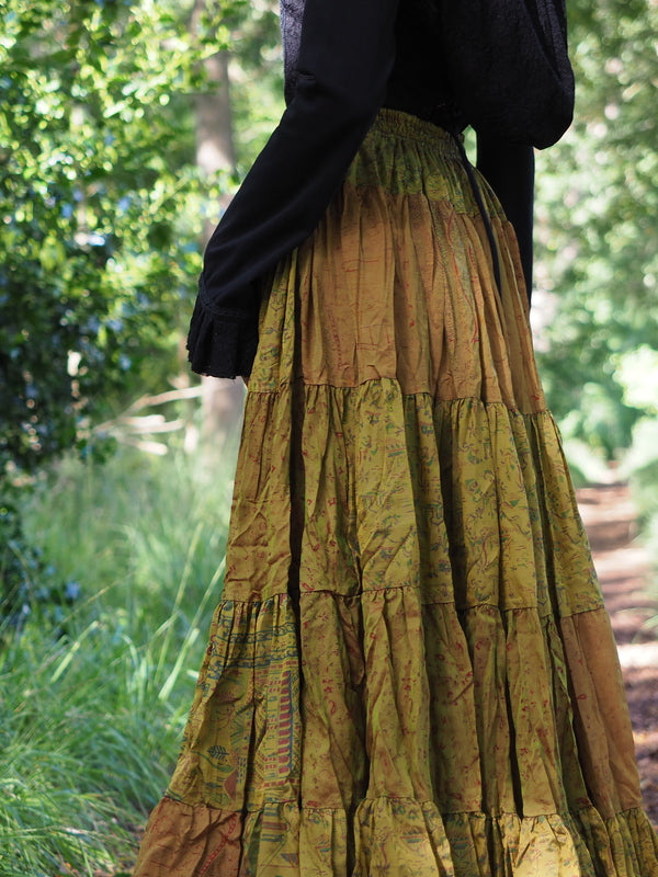 Zijden Gypsy Rok 242