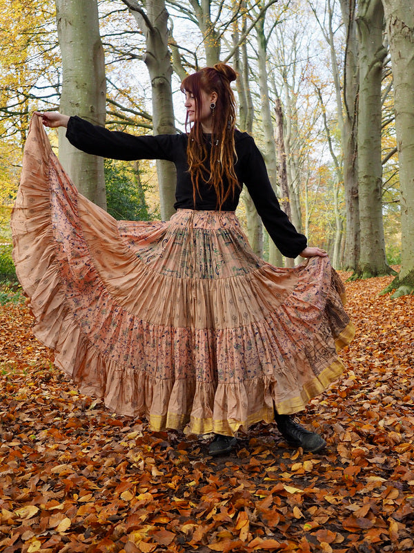 Zijden Gypsy Rok 117