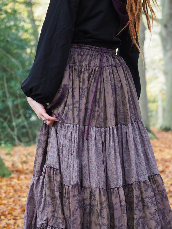 Zijden Gypsy Rok 132