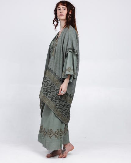 Nomad Chic poncho Jade Groen