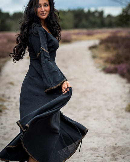 Berkana Kleid Schwarz