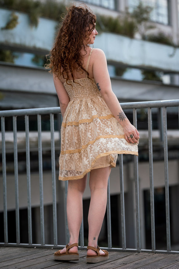 Litha Dress kort gebroken wit