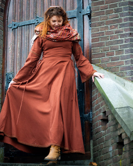 Berkana Jurk Warm Bruin